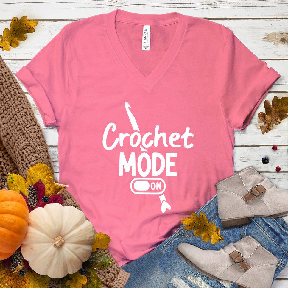 Crochet Mode ON V-Neck