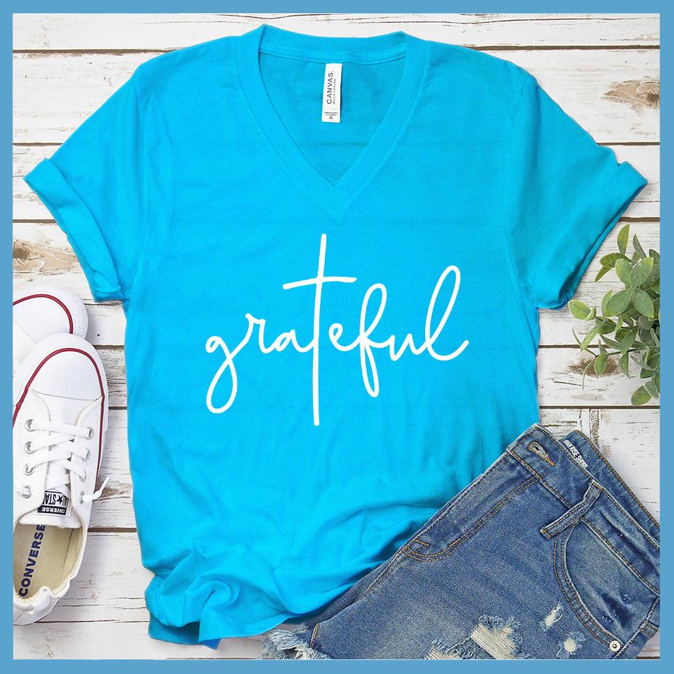 Grateful V-neck