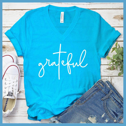 Grateful V-neck