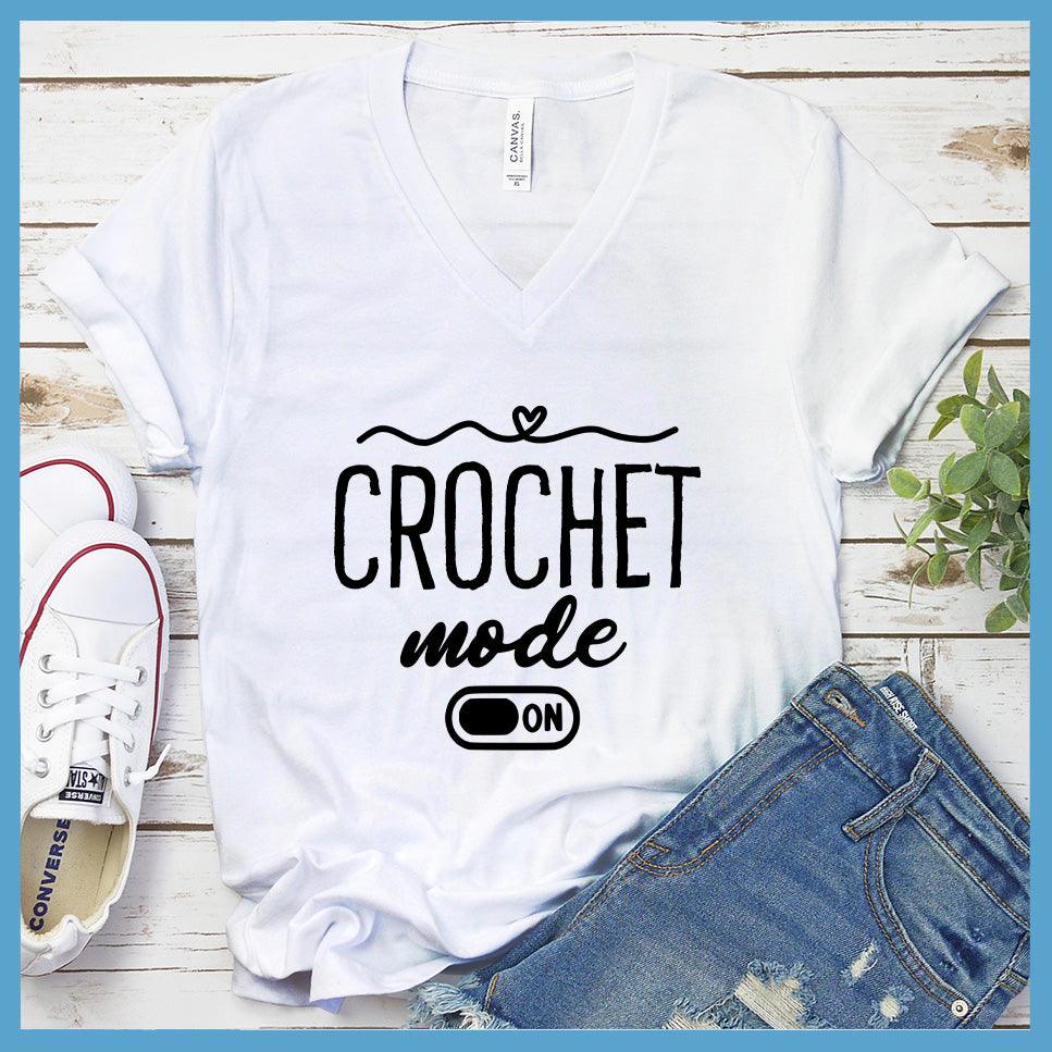 Crochet Mode On V-Neck - Knitted Heart Edition