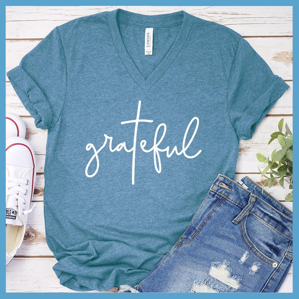 Grateful V-neck